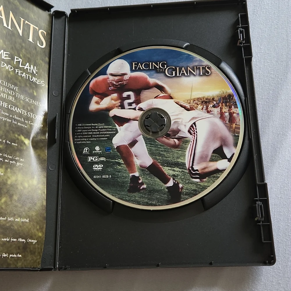 Facing the Giants CD DVD